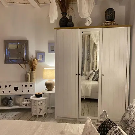 Linari Bohemian Living Kavallos (Lefkada)