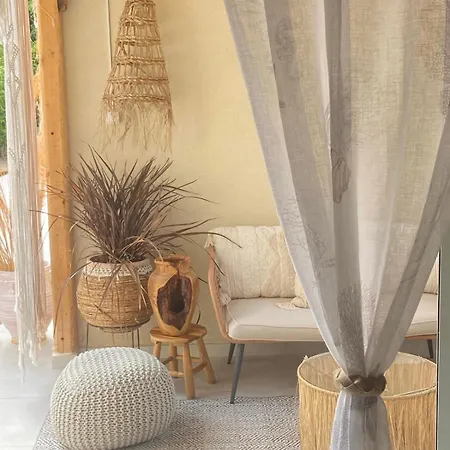 Linari Bohemian Living Kavallos (Lefkada)