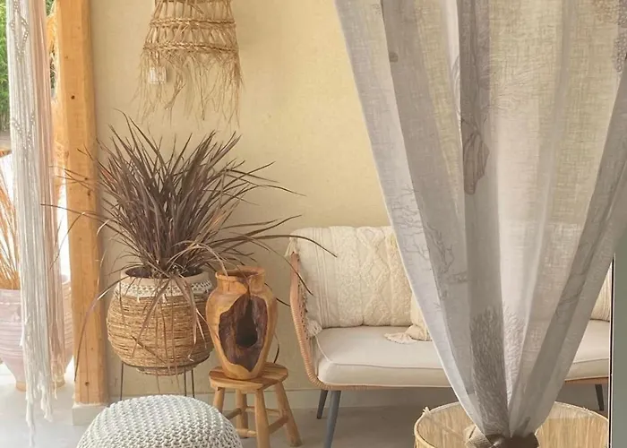 Linari Bohemian Living Kávallos